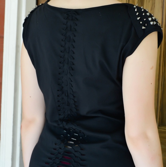 Top - Picture 3 of 4